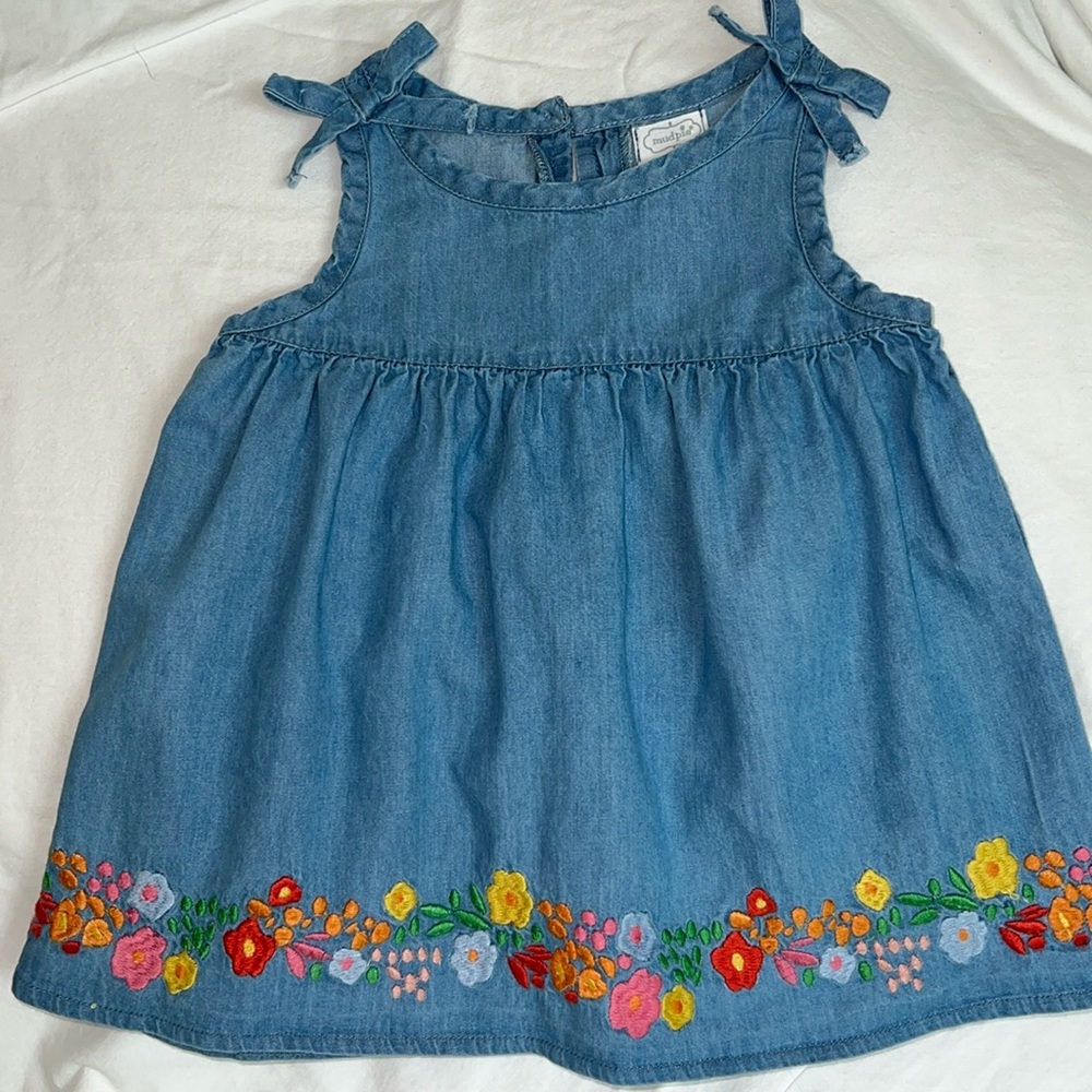 🍭Mud Pie 🍭girl’s jeans material jumper in size 12-18M